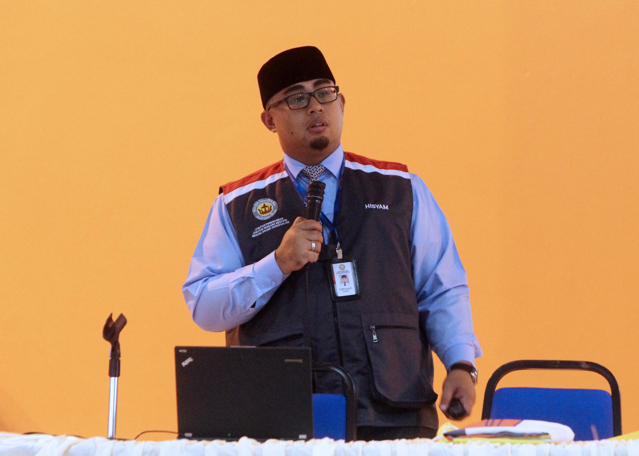INFODEPT11_01.jpg