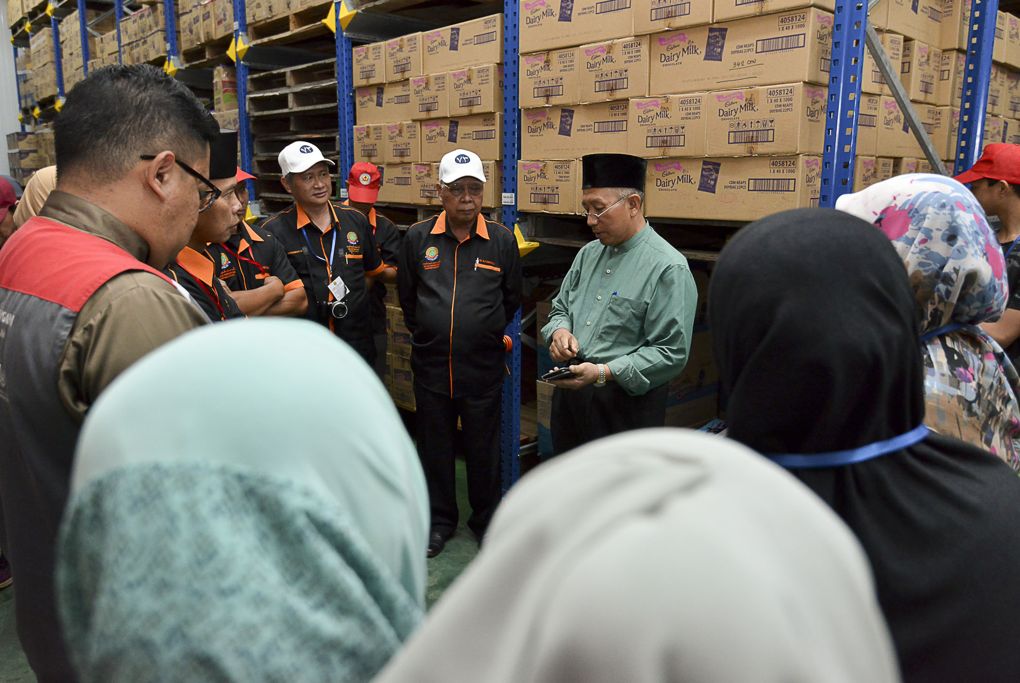PMB lawat dua syarikat tempatan.jpg