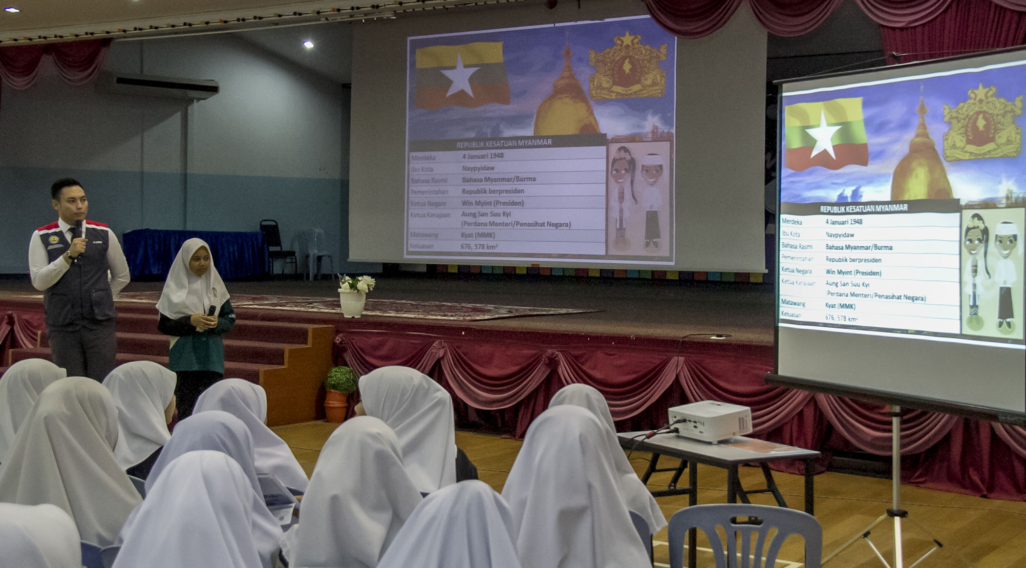 INFODEPT4-12.jpg