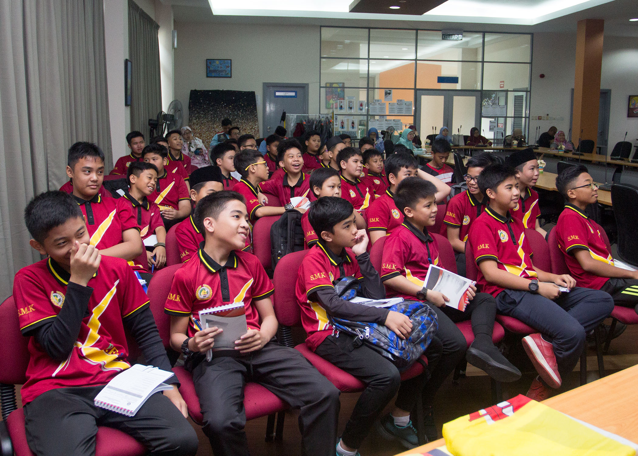 INFODEPT10-006.jpg