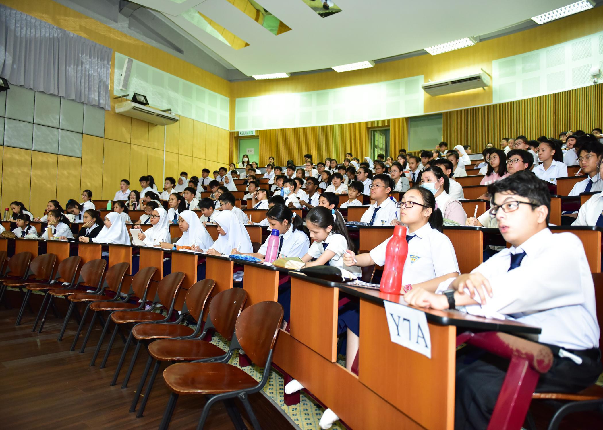 INFODEPT12-2.jpg