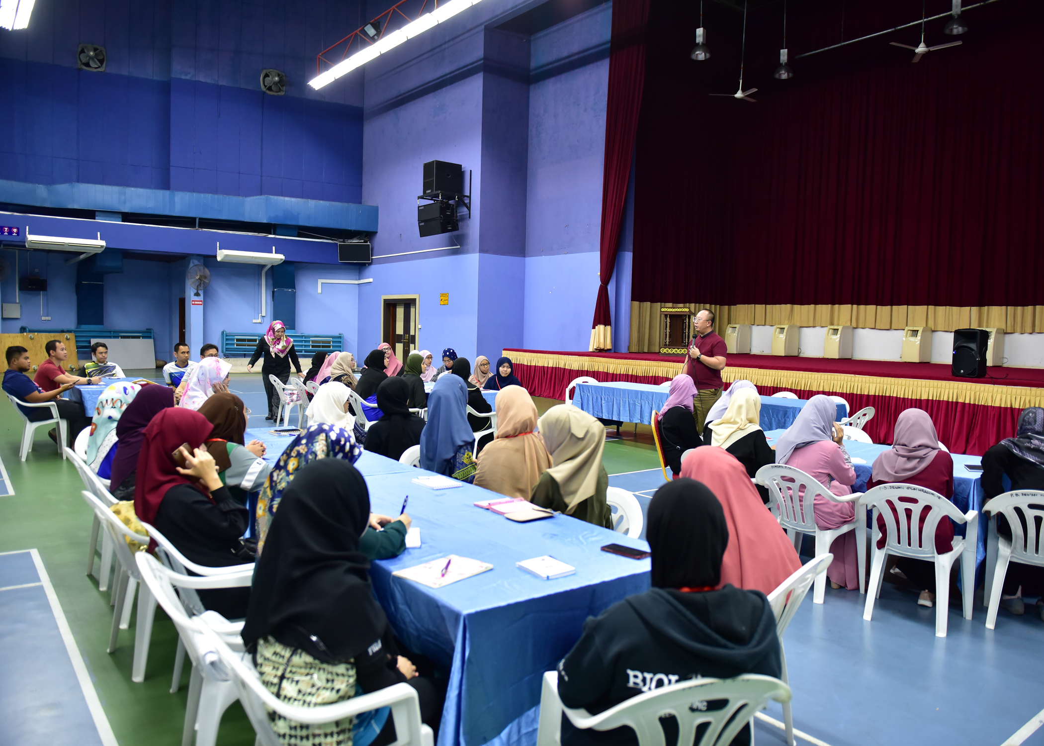 PERKAMPUNGAN SIVIK HARI KEDUA SESI DIALOG II.jpg