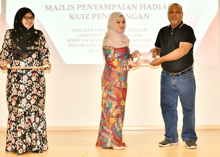 infodept06-07-01.jpeg
