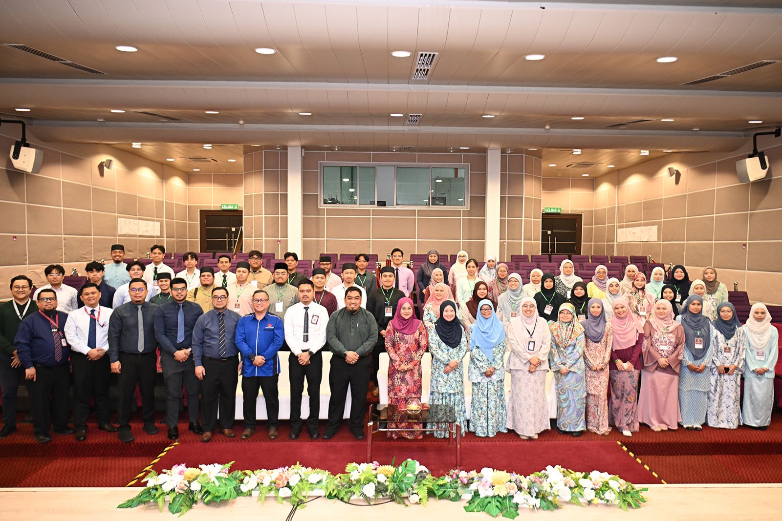 Belia perlu bertekad memajukan negara, berdaya saing (6).jpg