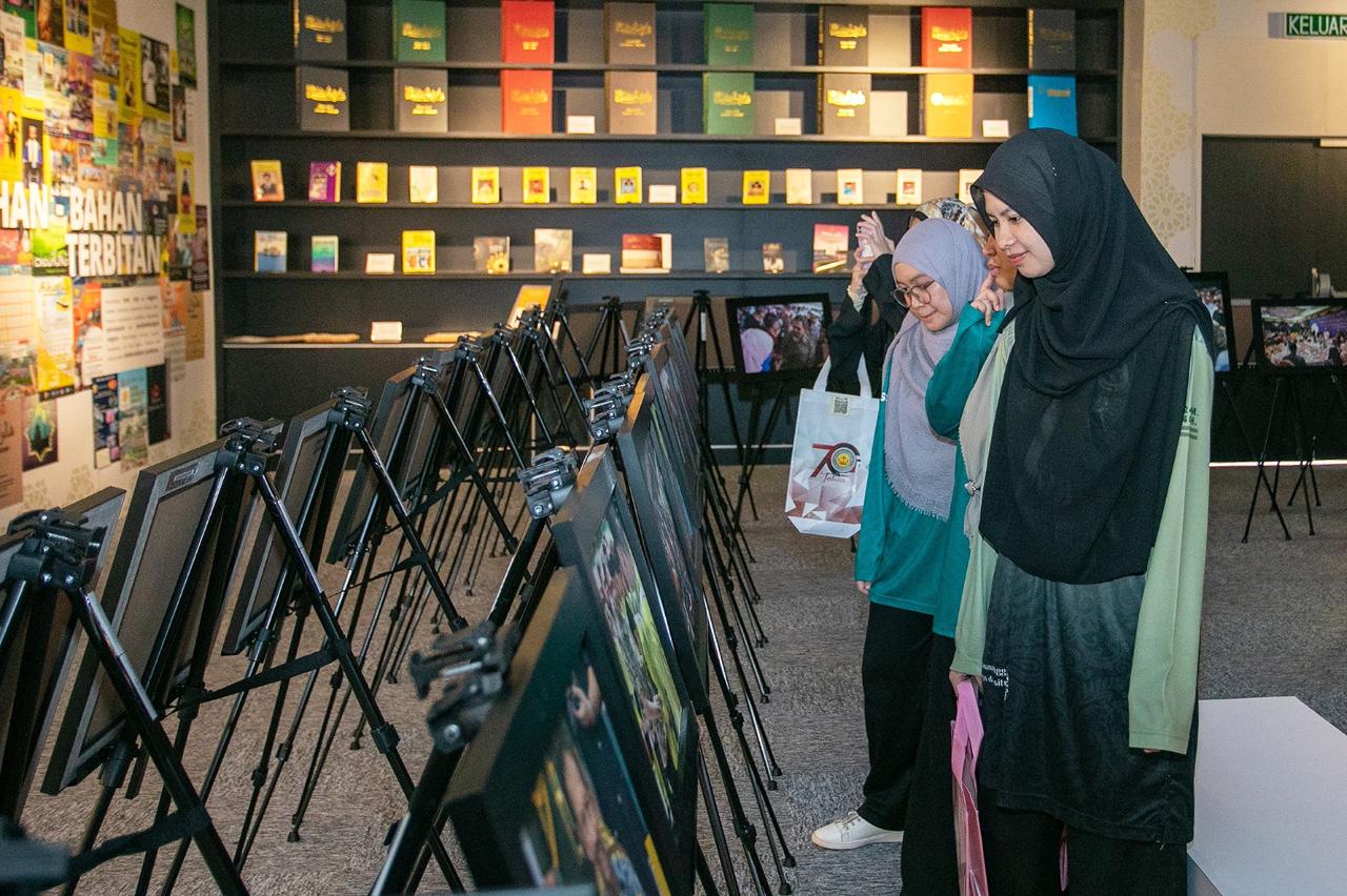 Kelab Fotografi UNISSA bagi Lawatan Akademik ke Jabatan Penerangan (11).jpg