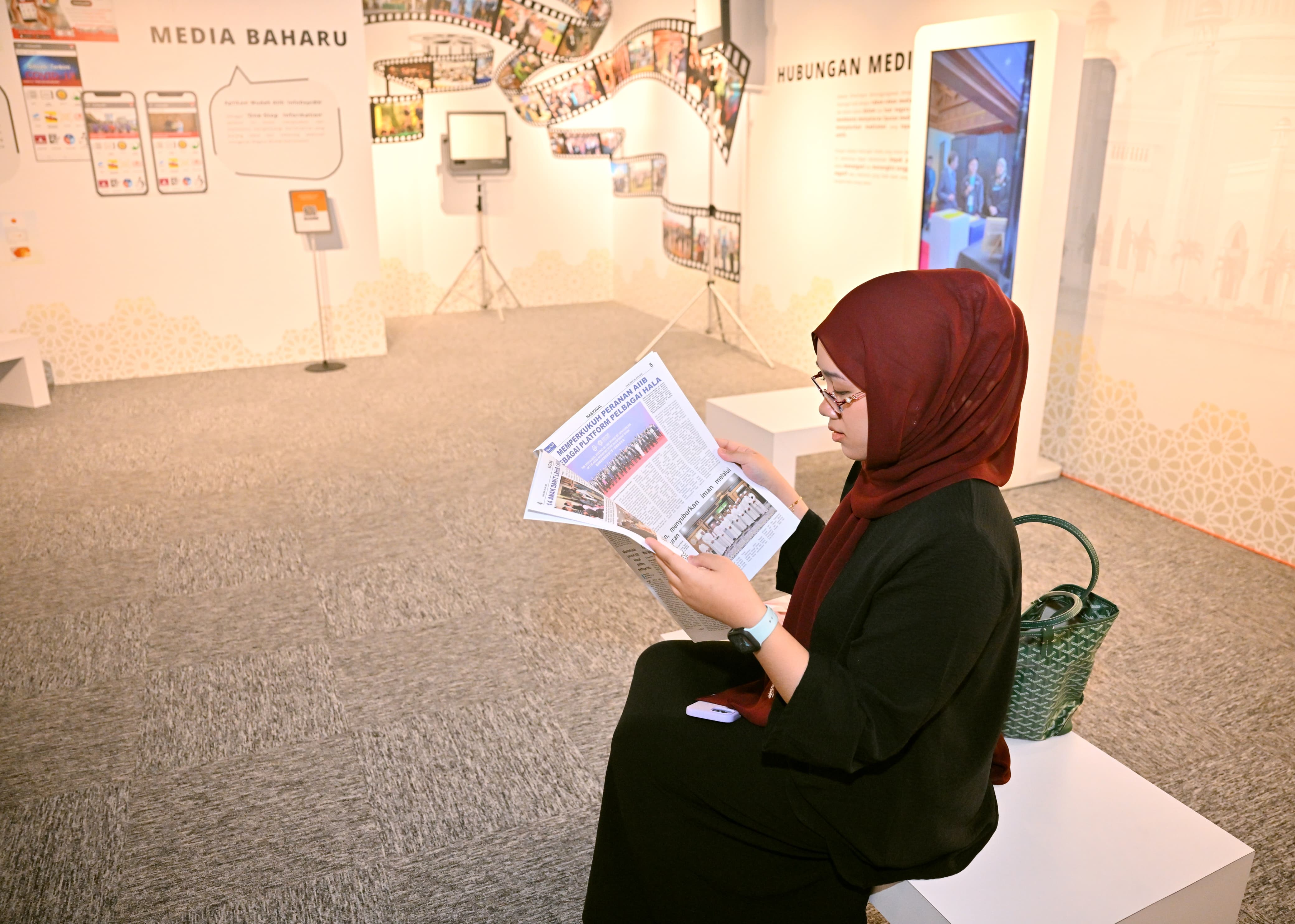 Lawatan Pengetahuan (Familiarisation Visit) dari Bahagian Perhubungan Awam, Yayasan Sultan Haji Hassanal Bolkiah (7).jpeg