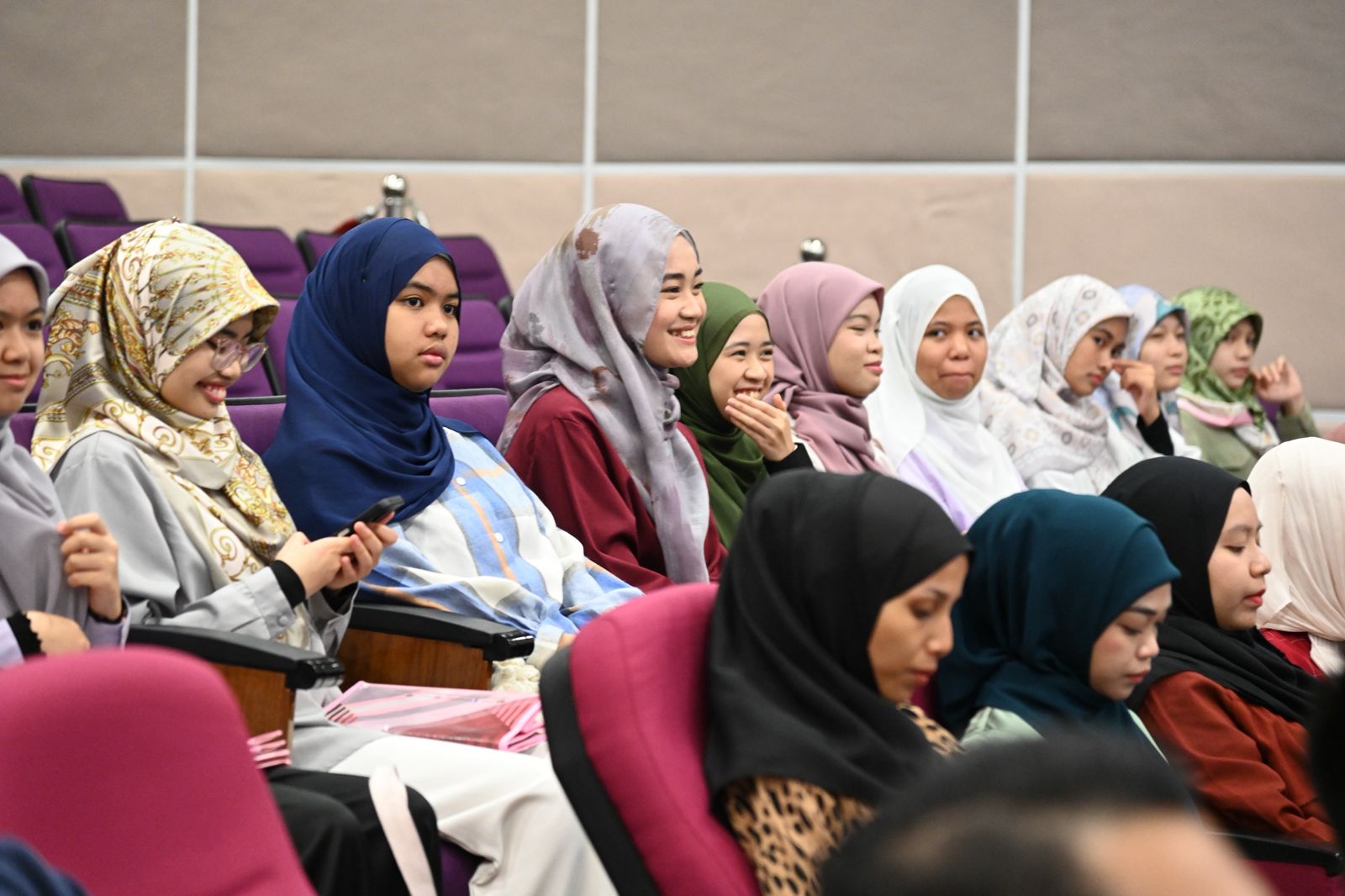 MAJLIS_3.JPG