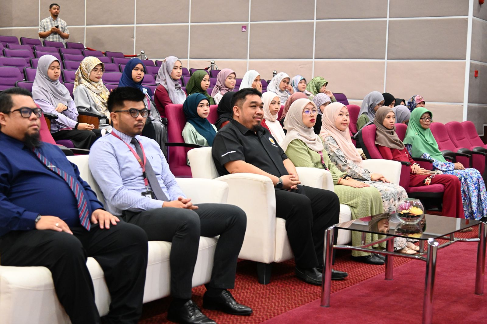 MAJLIS_4.JPG