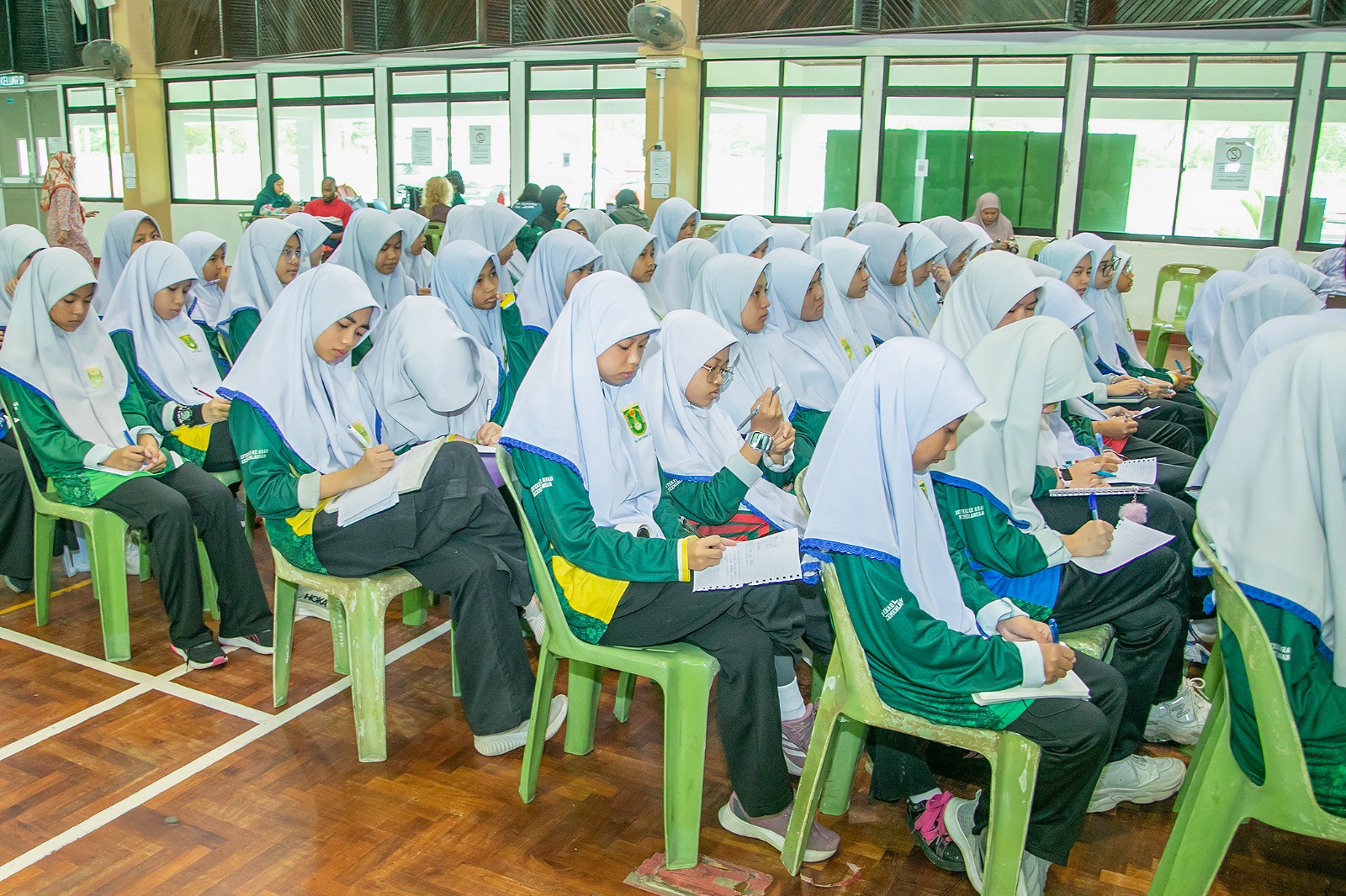 Pelajar Tahun 7 dan 8  Sekolah Menengah Sayyidina Ali (2).jpeg