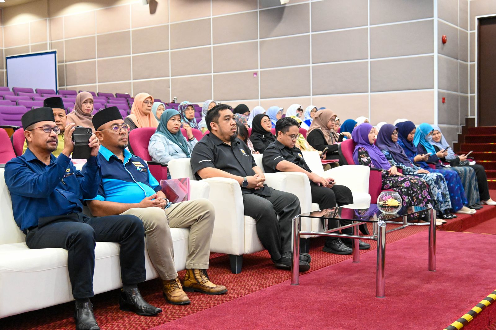 Program Masyarakat Bermaklumat bariga pengetahuan, usaha kerajaan (5).jpeg