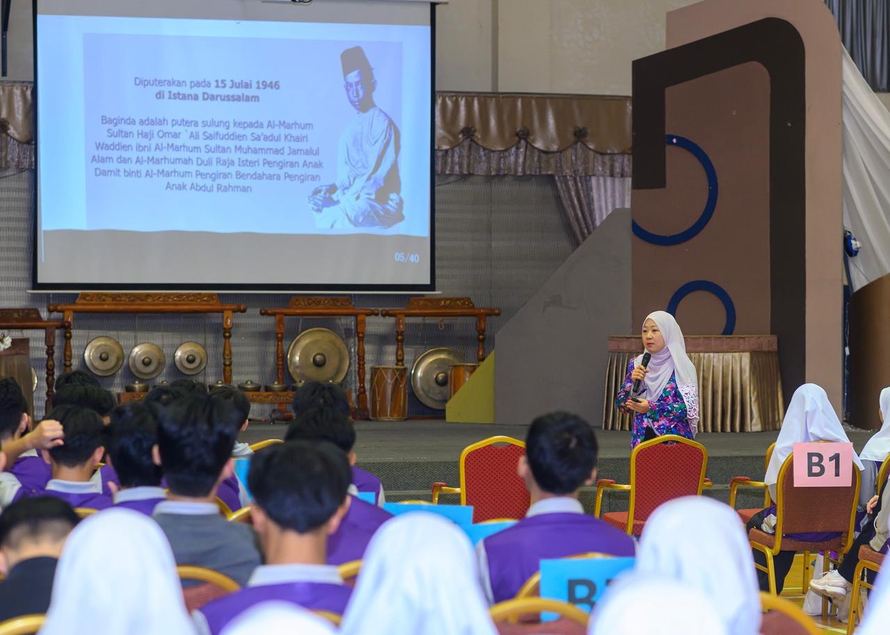 TK PUSAT TINGKATAN ENAM MERAGANG (1).jpg